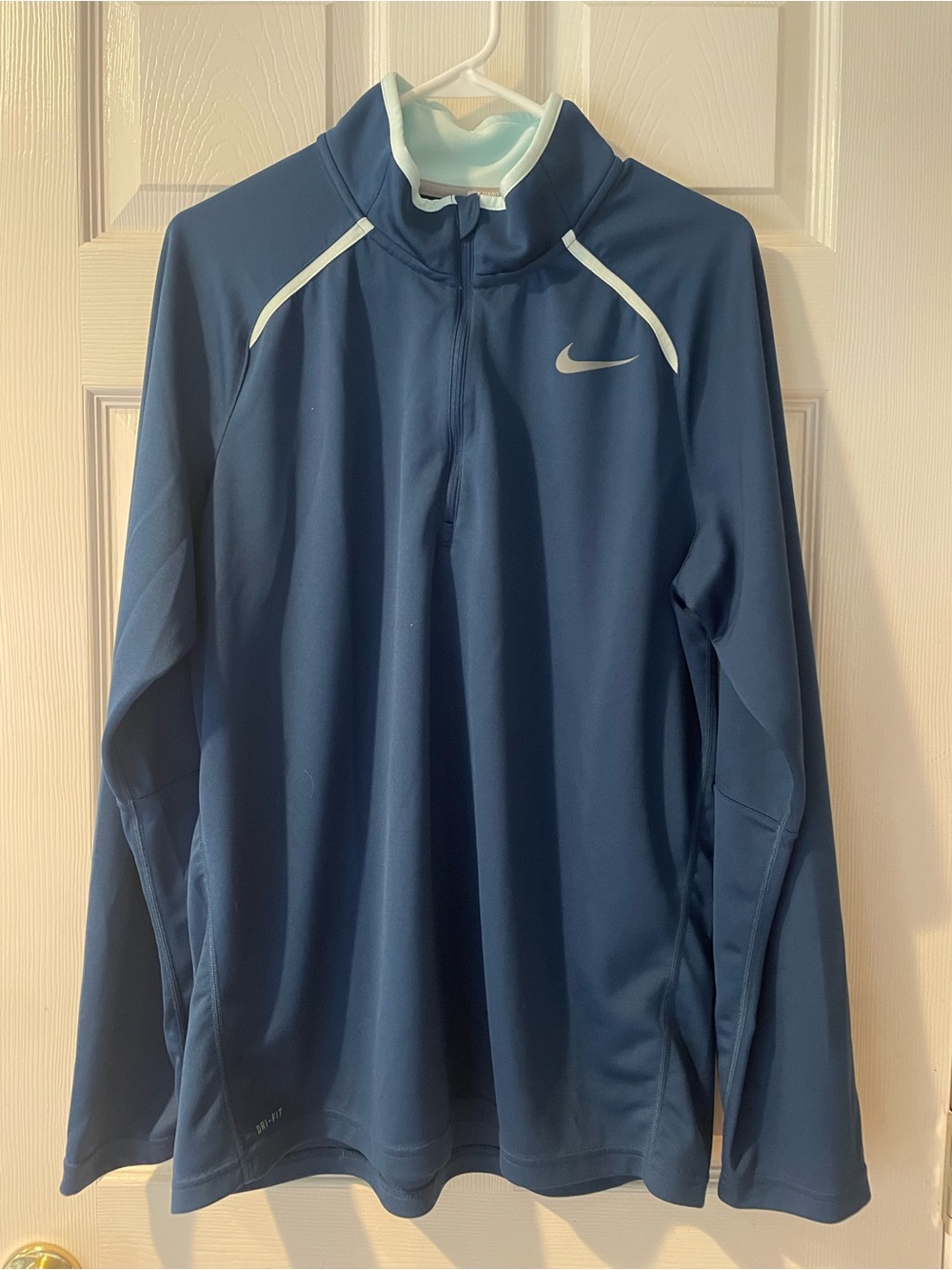 Nike tennis performance jacket three quarter zipper